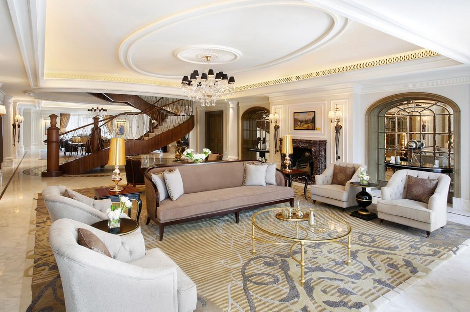 La “Suite Sir Winston Churchill” con ascensor, biblioteca y comedor es la residencia más exclusiva de la región.