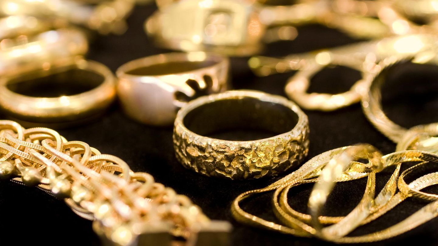 Hoher-Goldpreis-So-erkennen-Sie-was-Ihr-alter-Goldschmuck-jetzt-wert-ist