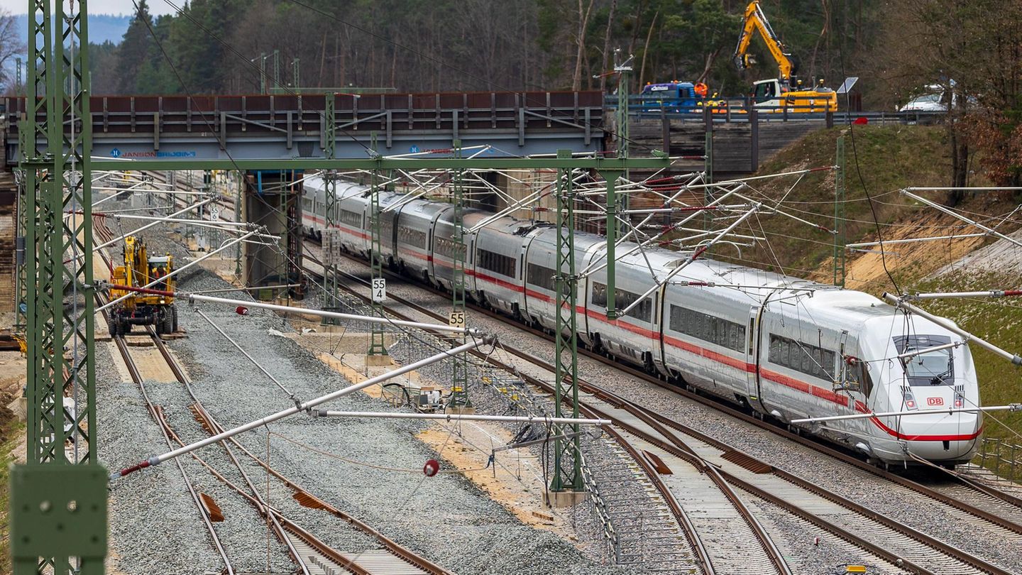 Deutsche-Bahn-Huch-wir-bauen-zu-viel-