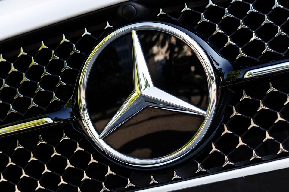 Mercedes-Logo