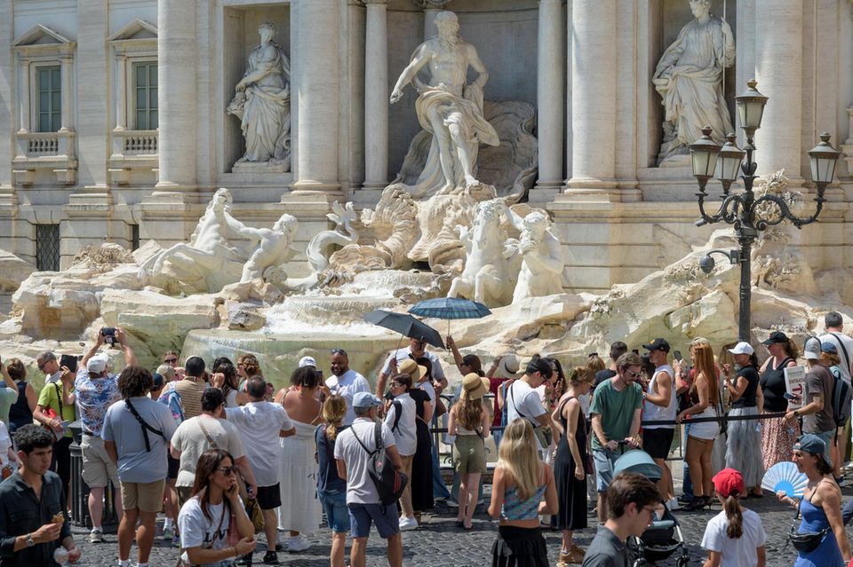 Roms Trevi-Brunnen, übervoll: Vor allem südeuropäische Länder wie Italien sind als Urlaubsziele bei US-Amerikanern gefragt