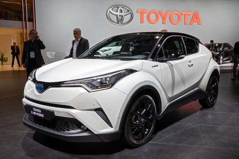 Auto: Toyota C-HR Hybrid