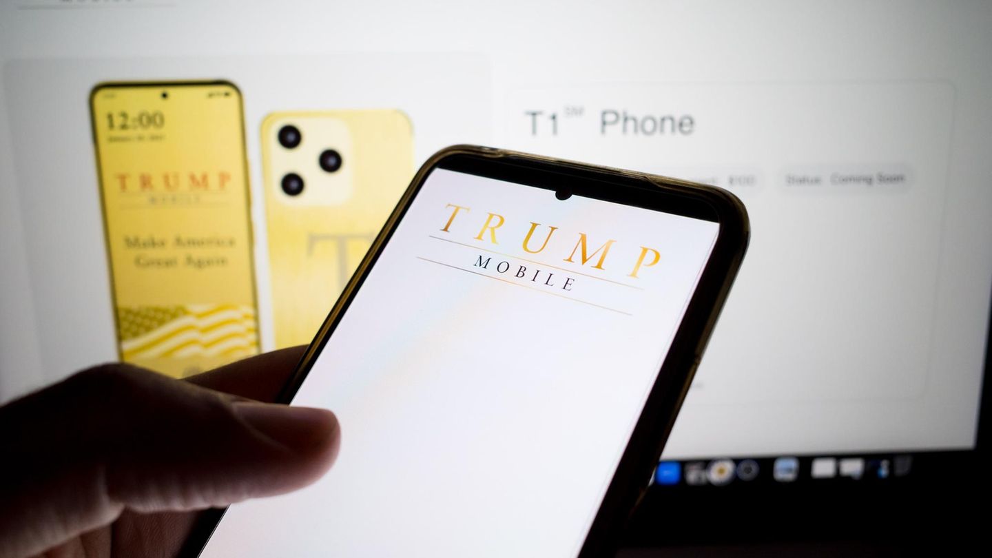 US-Pr-sident-Trump-Mobile-l-sst-Herstellerhinweis-bei-T1-Handy-verschwinden