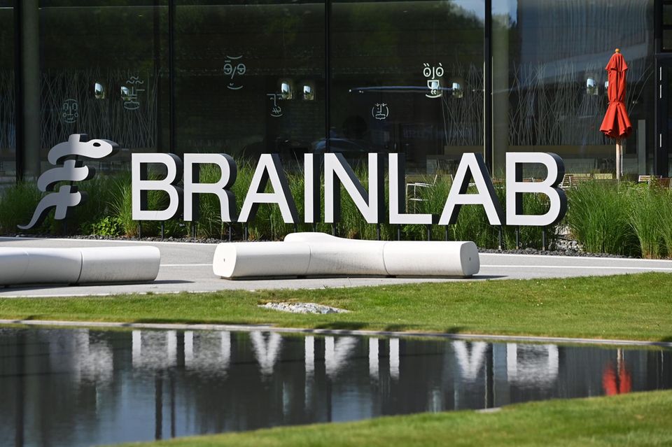 Tıbbi teknoloji şirketi Brainlab'ın logosu