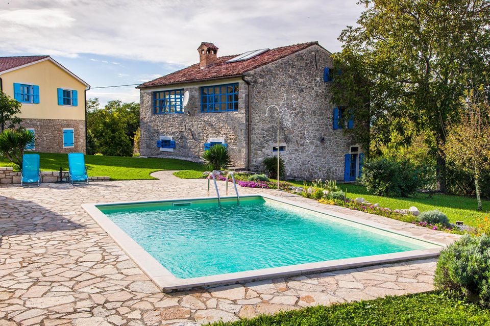 Holiday in Croatia: A holiday home with pool in the Mirna Valley in Istria