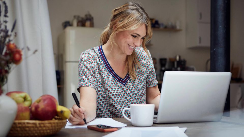 Frau im Home-Office Frau im Home-Office