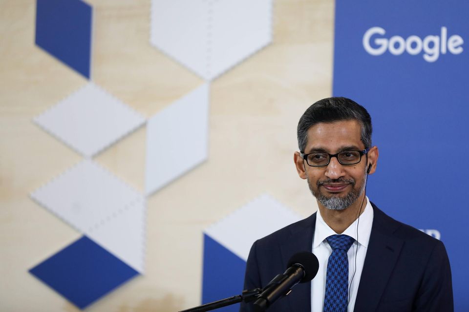 Sundar Pichai bei einem Treffen mit Politikern in Warschau im Februar 2025.