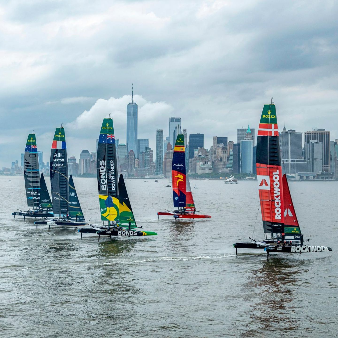 Segelschiffe vor Manhattan