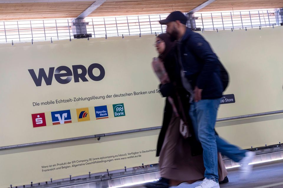 Werbebanner von Wero in Stuttgart