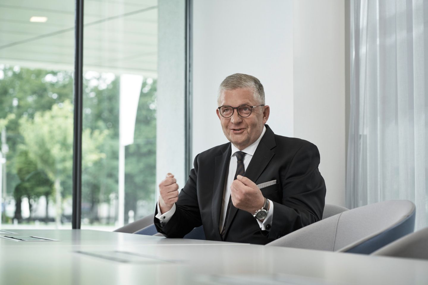 Ex-Dax-Vorstand Holger Mandel zu Generationen
