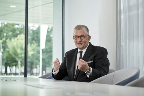 Ex-Dax-Vorstand Holger Mandel zu Generationen