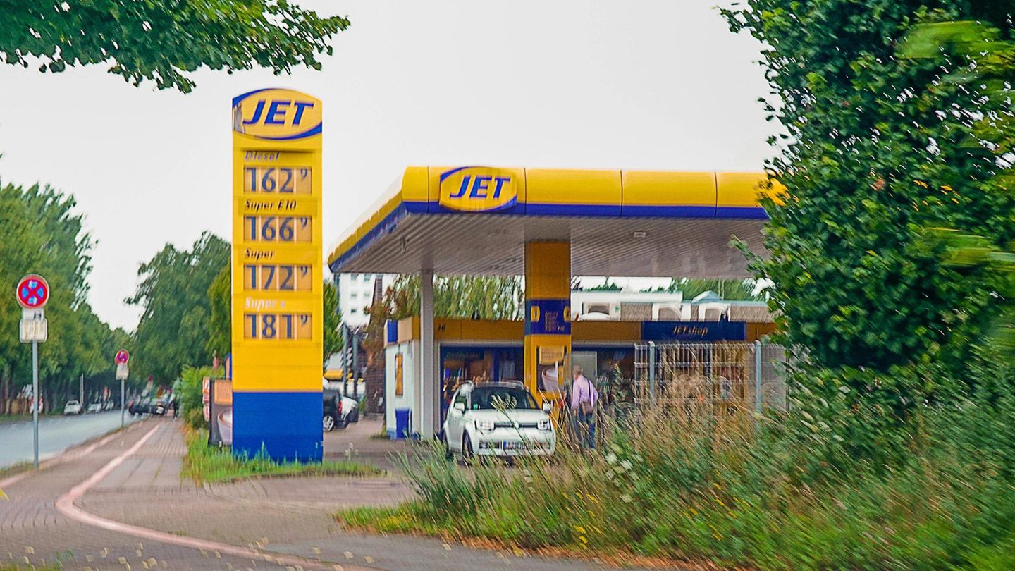 Gesetze-im-Test-Benzinpreise-Was-hat-die-Markttransparenzstelle-gebracht-