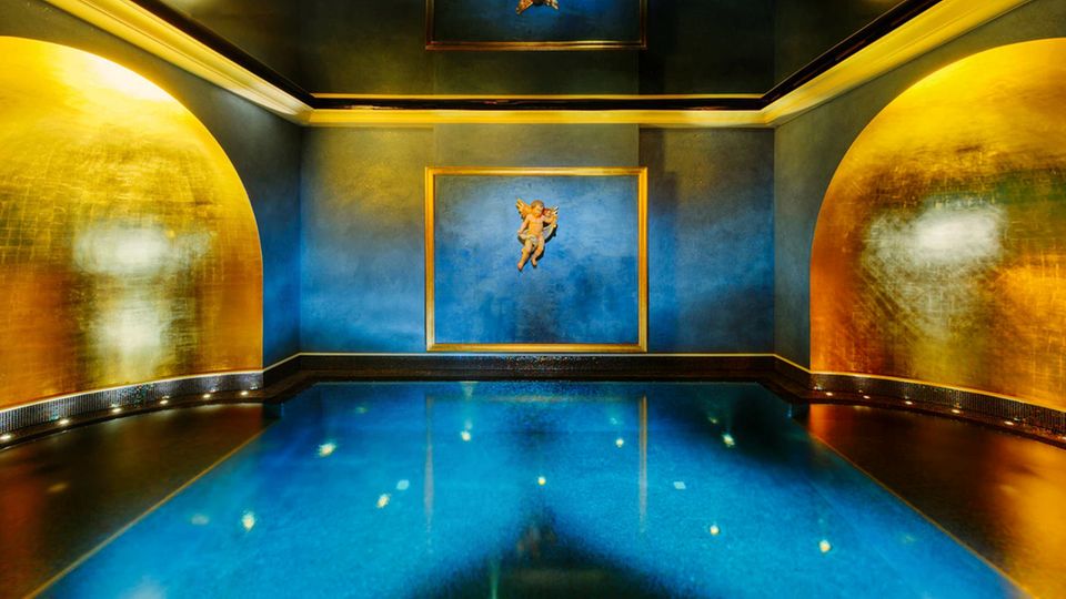 Salzlounge und Floating-Pool – Schweben auf der Salzsole wie im Toten Meer