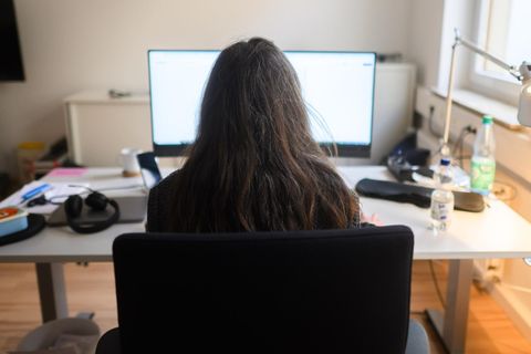 Chemieingenieurin Olha Isaienko könnte auch mit Excel, Word, und CAD arbeiten – aber findet keinen Job in Deutschland