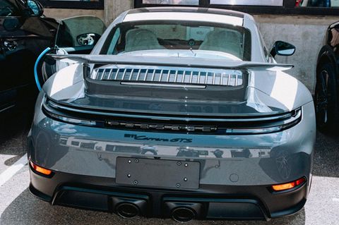 Porsche-Auto