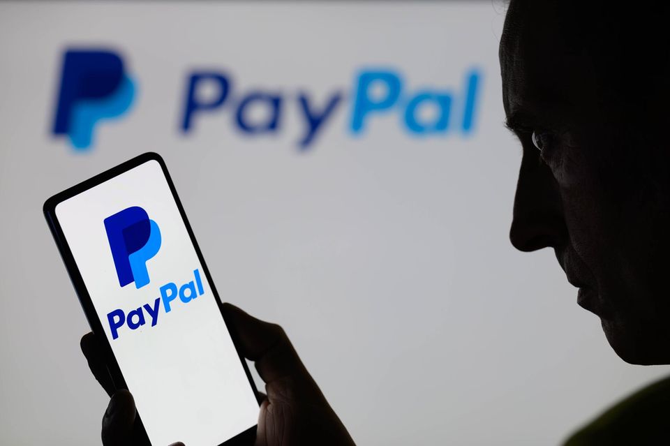 Paypal-Logo auf Handy