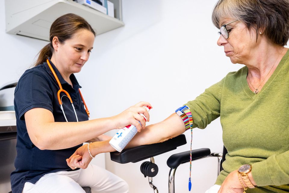 Ärztin und Patientin