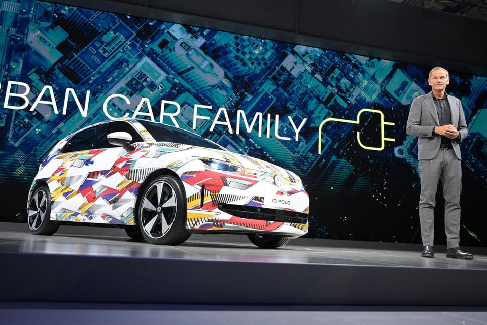 VW-Chef Oliver Blume präsentiert auf der IAA den ID.Polo