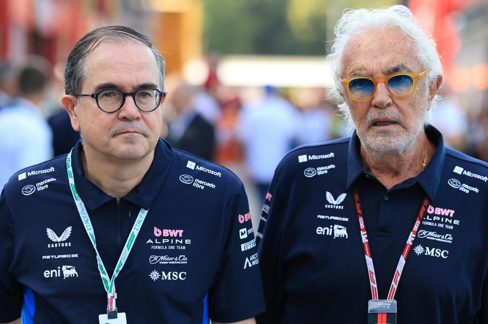 Renault-CEO François Provost (links) bei der Formel 1 mit Flavio Briatore