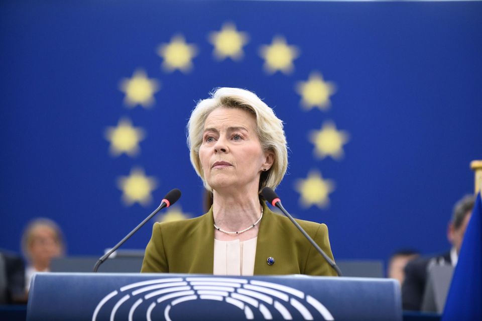 Die Präsidentin der Europäischen Kommission, Ursula von der Leyen, während ihrer Rede zur Lage der Union im Europäischen Parlament in Straßburg