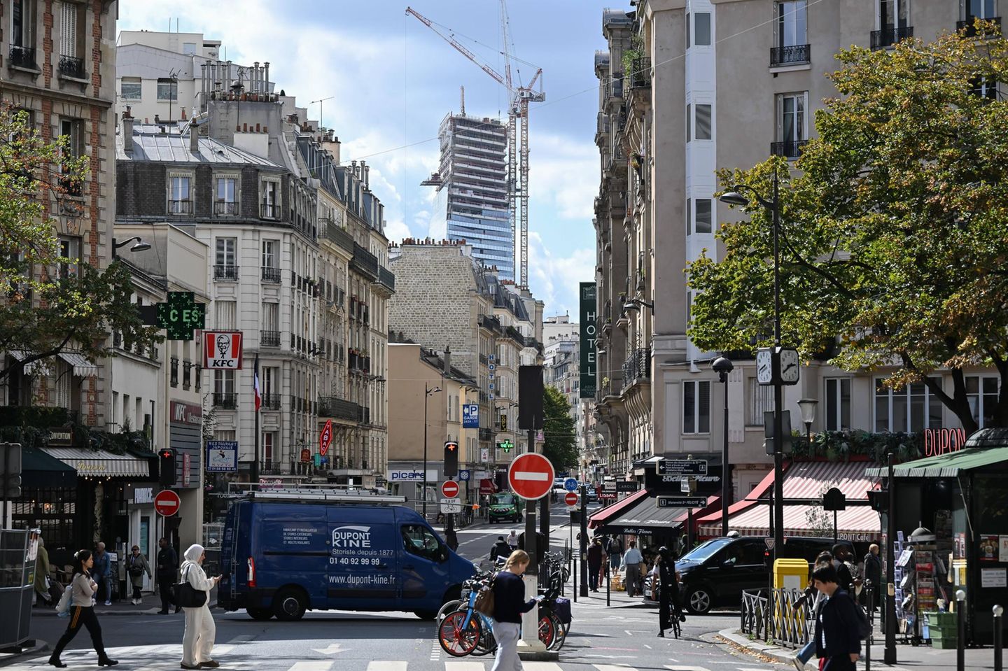 Der Tour Triangle auf dem Pariser Messegelände