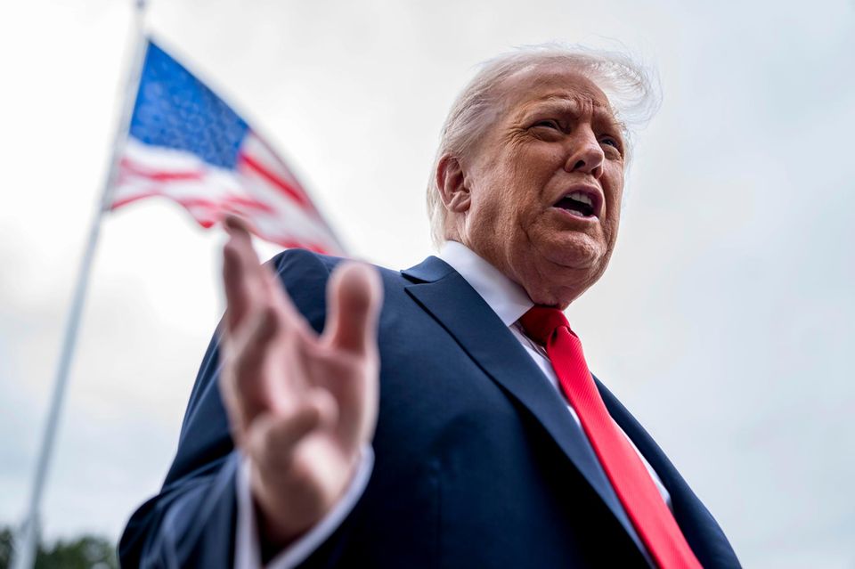 Donald Trump sieht Quartalsberichte für Unternehmen als Hindernis