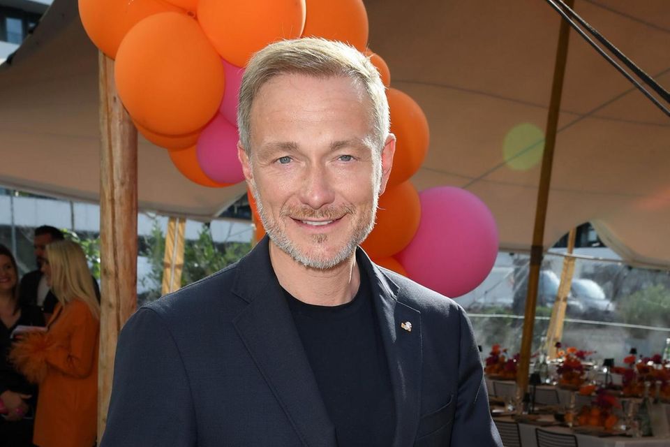 Bitte lächeln: Christian Lindner, 46, beim "Women on Top"-Event im Juni in Düsseldorf