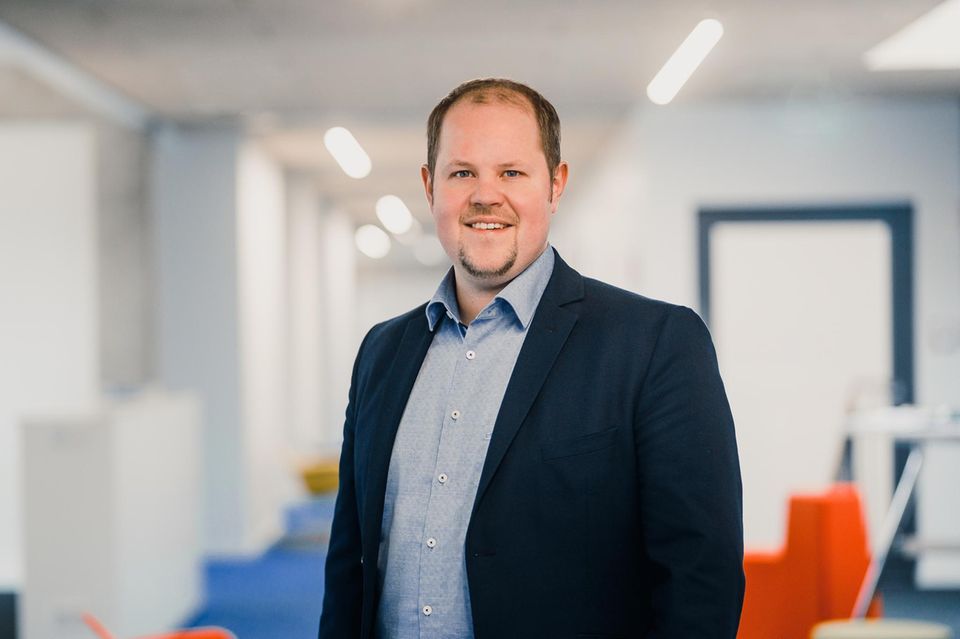 Jann Swyter ist CEO des Automobilzulieferers Veigel aus Öhringen bei Heilbronn