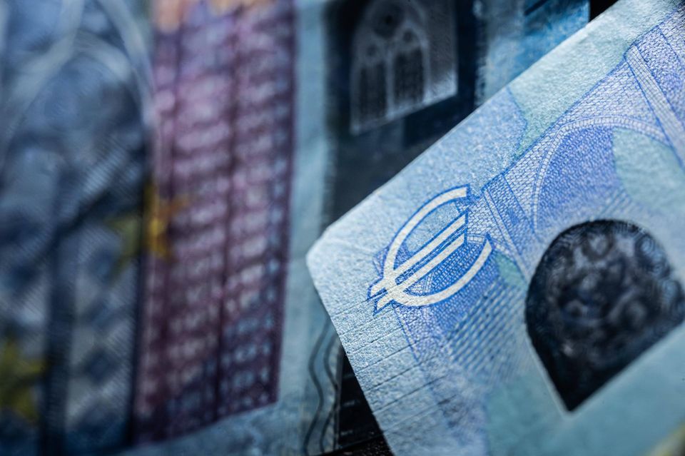 Der Vermögensverwalter George Bory lobt die Eurozone und, wie die Zentralbank EZB bei der Steuerung der Leitzinsen vorgegangen ist.