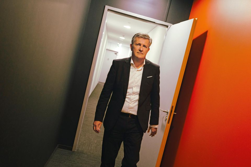 Sana-CEO Lemke in den Fluren der Capital-Büros