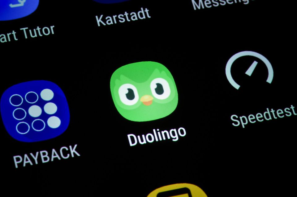 Ein Duolingo-Symbol auf einem Handybildschirm