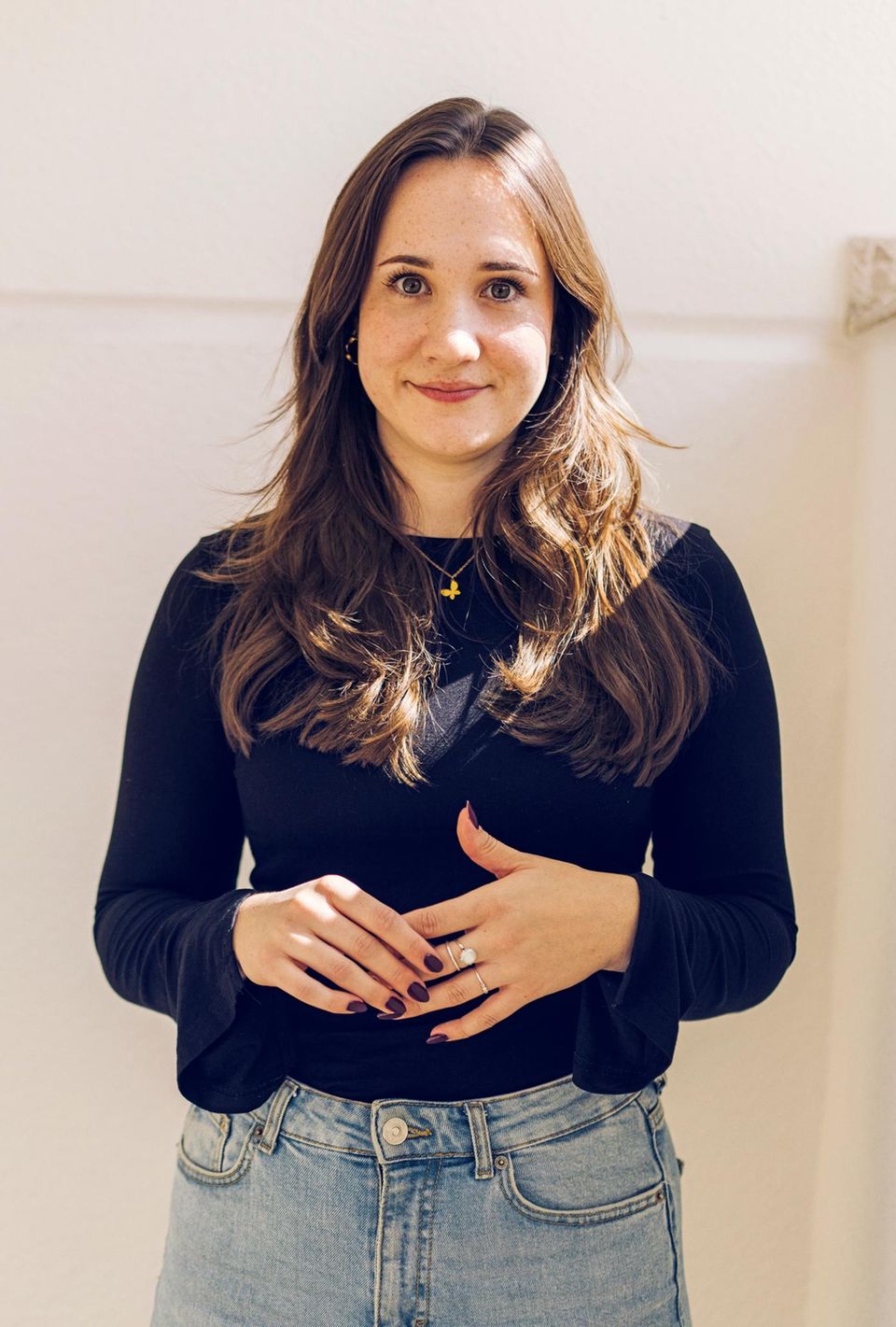 Lea Schüler ist Young Talents Expert in der Personalabteilung von Omexom