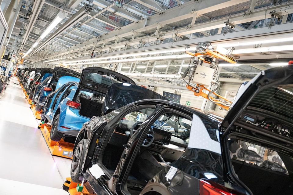 Produktion des E-Auto-Modells ID.3 im Werk Zwickau