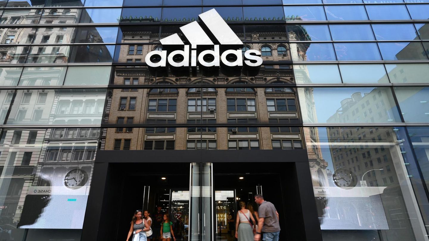 Sportartikelhersteller-Prognose-angehoben-Adidas-steckt-Trumps-Z-lle-locker-weg