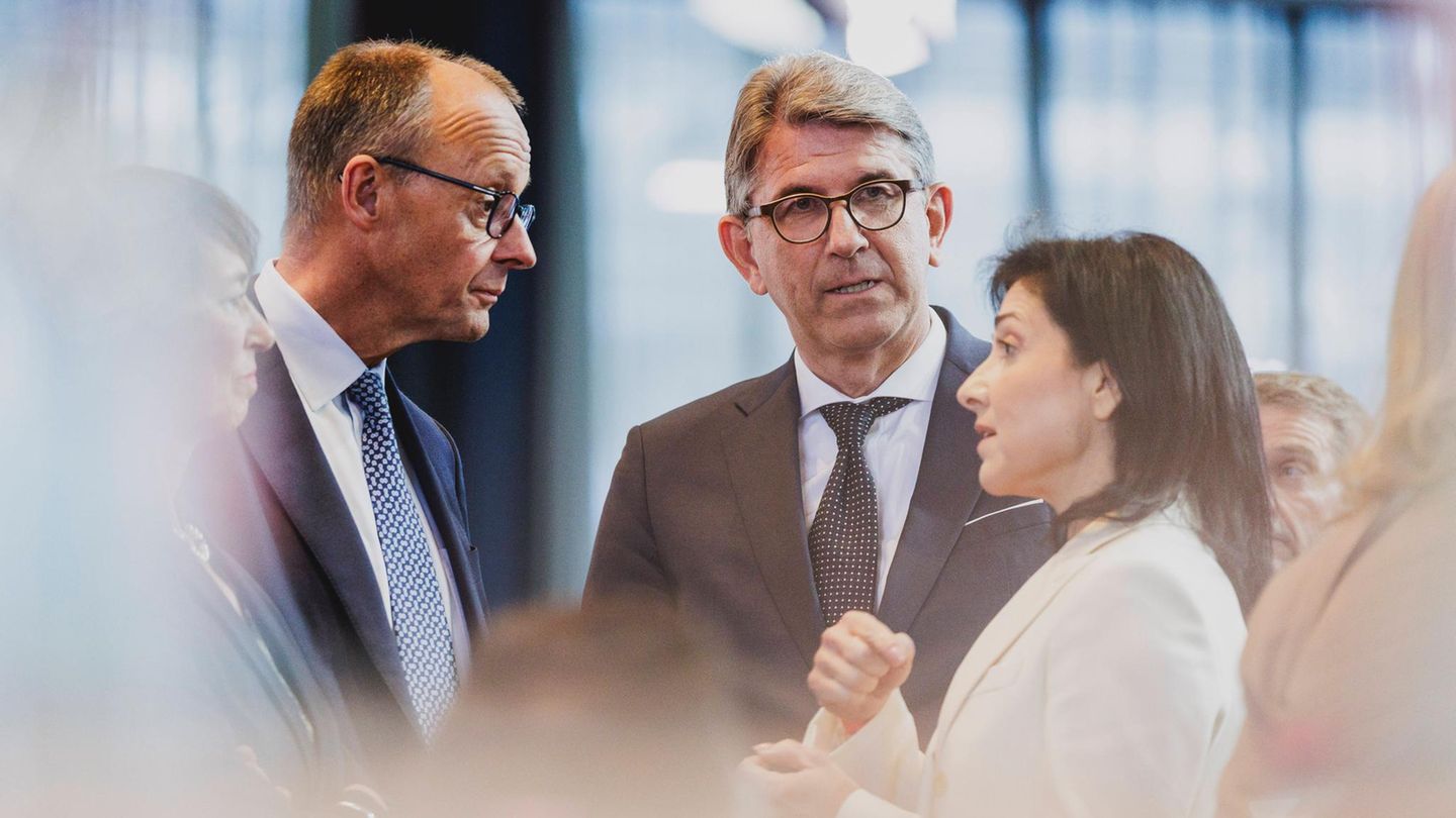 Meinung-Verdacht-der-Minister-Vermietung-F-r-Wolfram-Weimer-l-uft-die-Zeit-ab