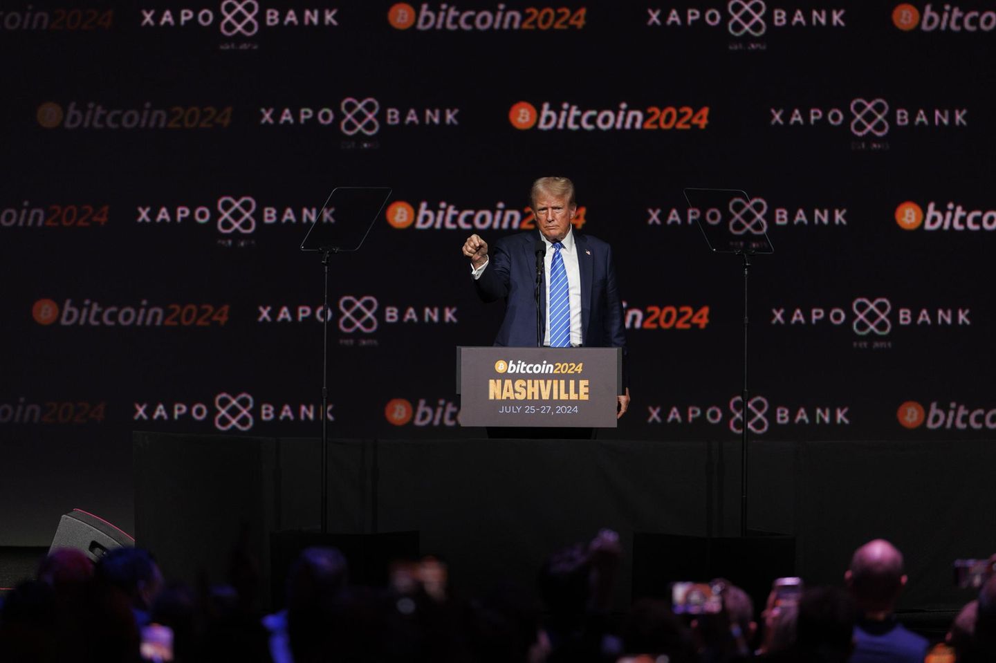 Bitcoin-Crash: Trump-Familie verliert Milliarden mit Kryptowährungen -  Capital.de