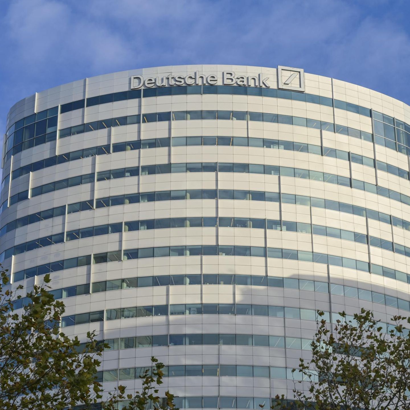 Deutsche Bank: EZB prüft wegen möglicher Bilanzmanipulation - Capital.de