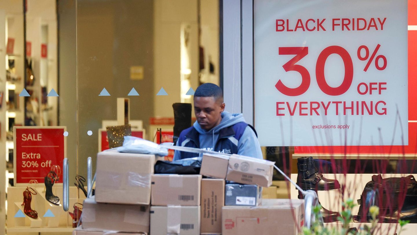 Black-Friday-Die-Laune-der-Amerikaner-ist-im-Keller-Capital-