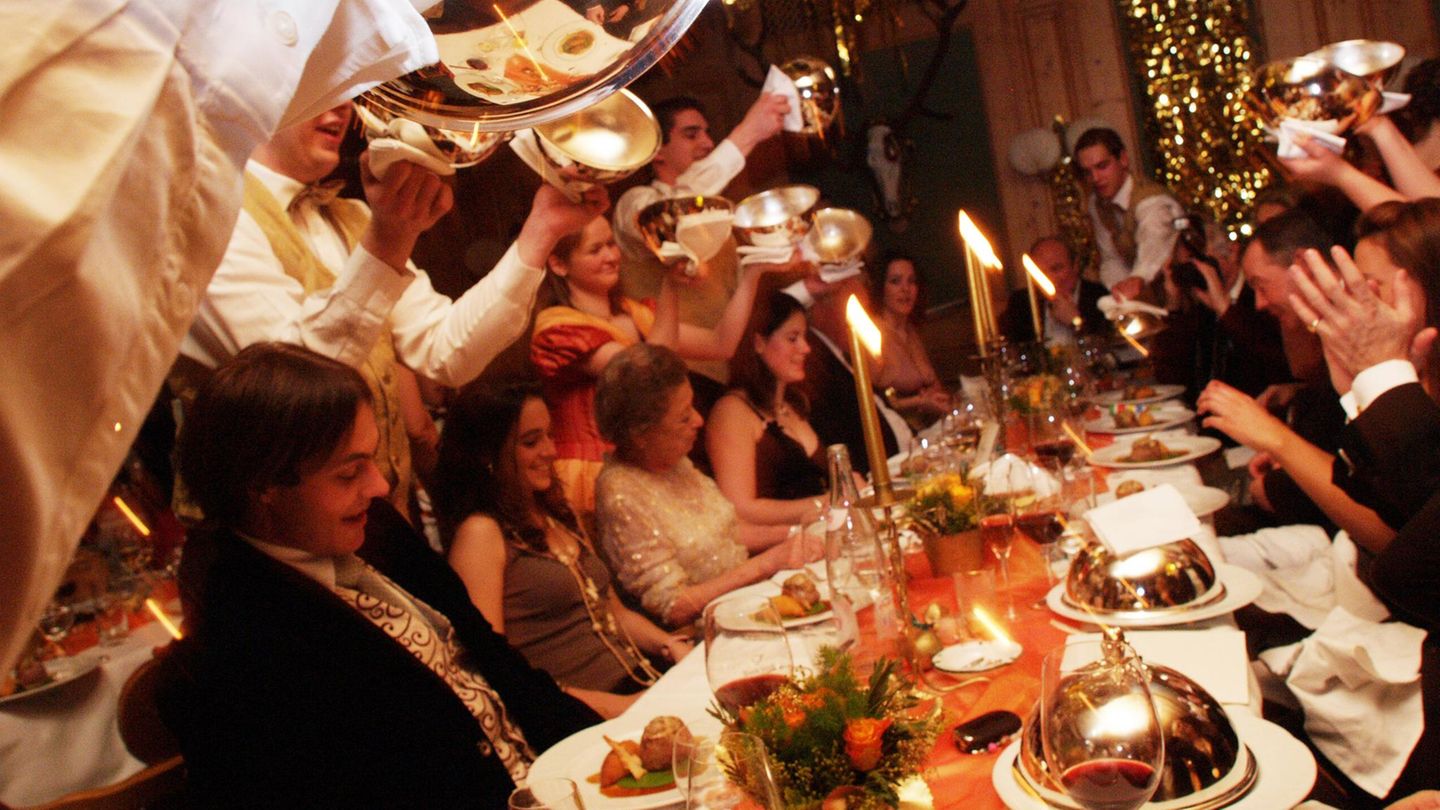 Geldanlage-So-legt-man-100-000-Euro-gewinnbringend-an-Capital-