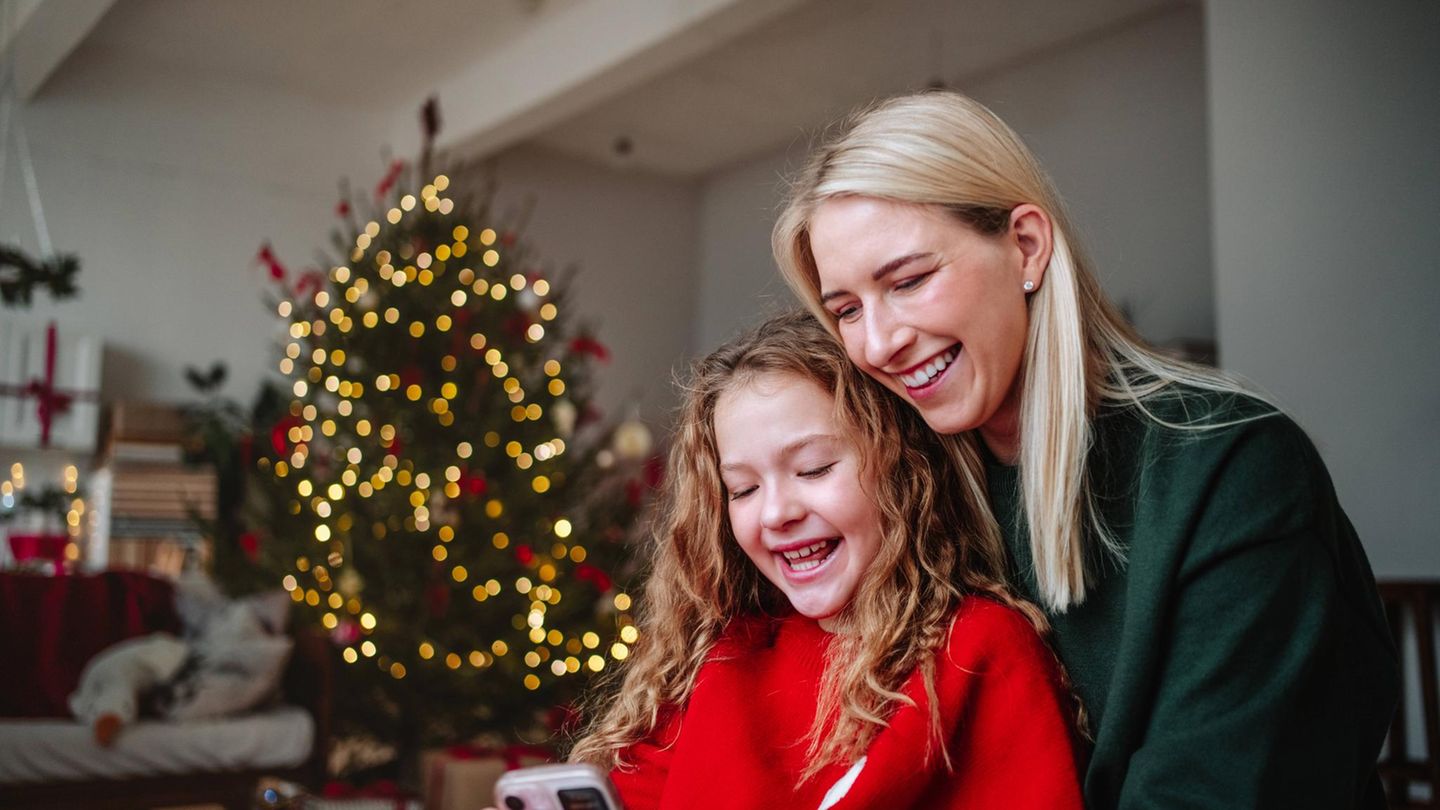 Aktien-und-ETFs-Weihnachten-Aktien-und-ETFs-als-Geschenk-f-r-die-Zukunft