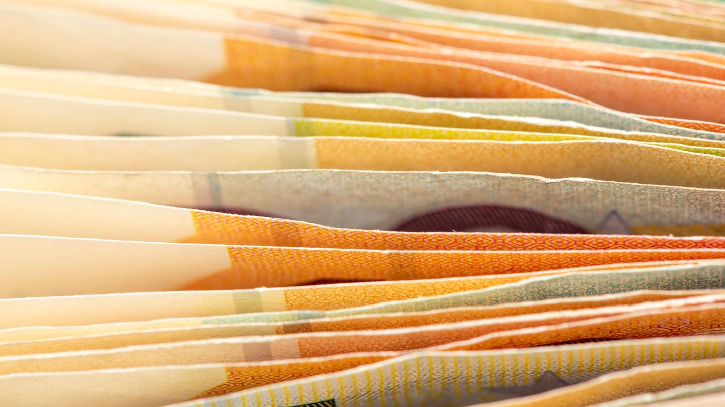 Kolumne-Bei-Rentenversicherungen-gegen-Einmalbeitr-ge-gibt-es-nur-einen-Gewinner-Capital-