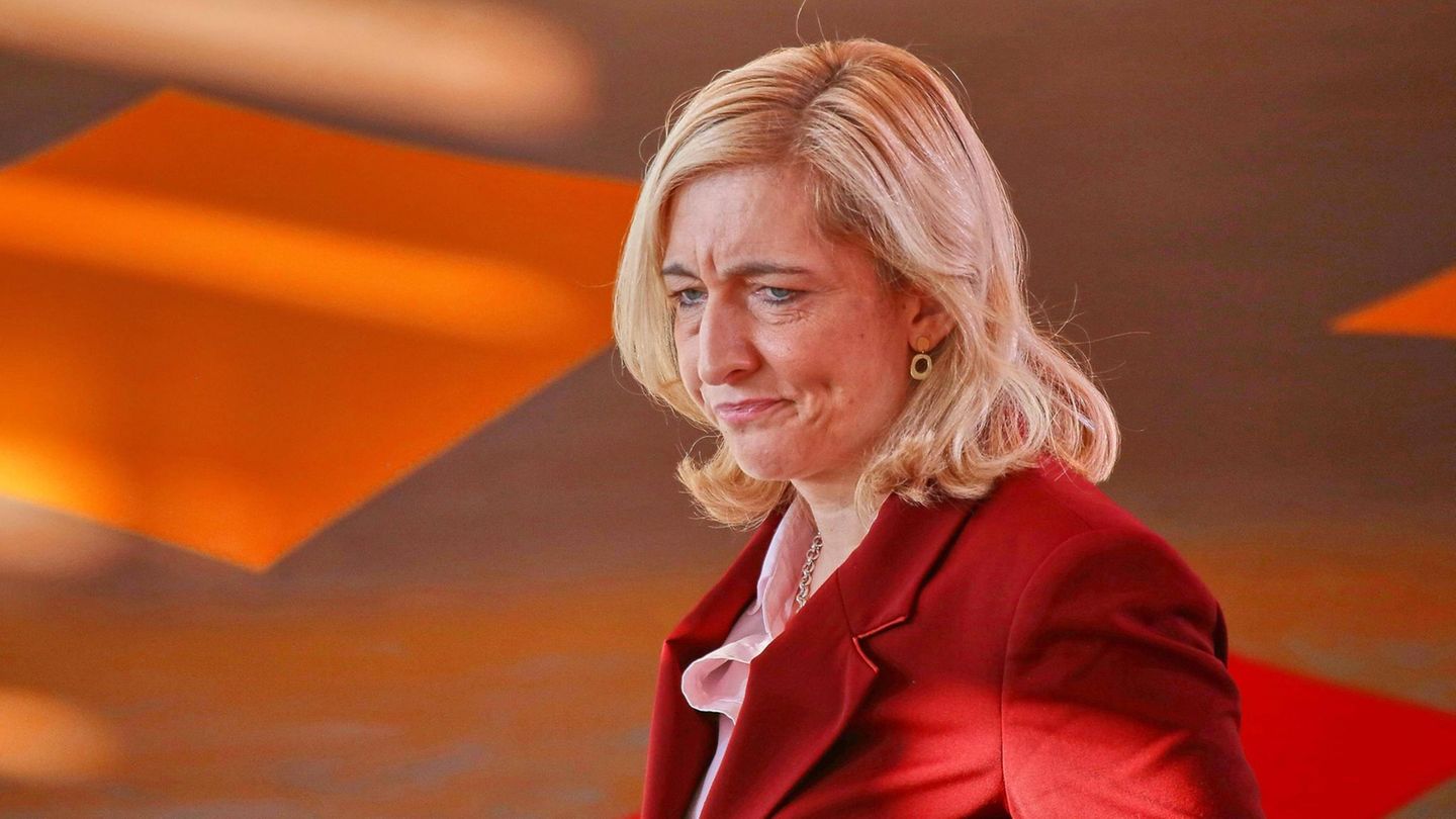 Krankenkassen-unter-Druck-Von-Arztgeb-hr-bis-Zuckersteuer-Wie-Gesundheitskosten-gesenkt-werden-sollen-Capital-