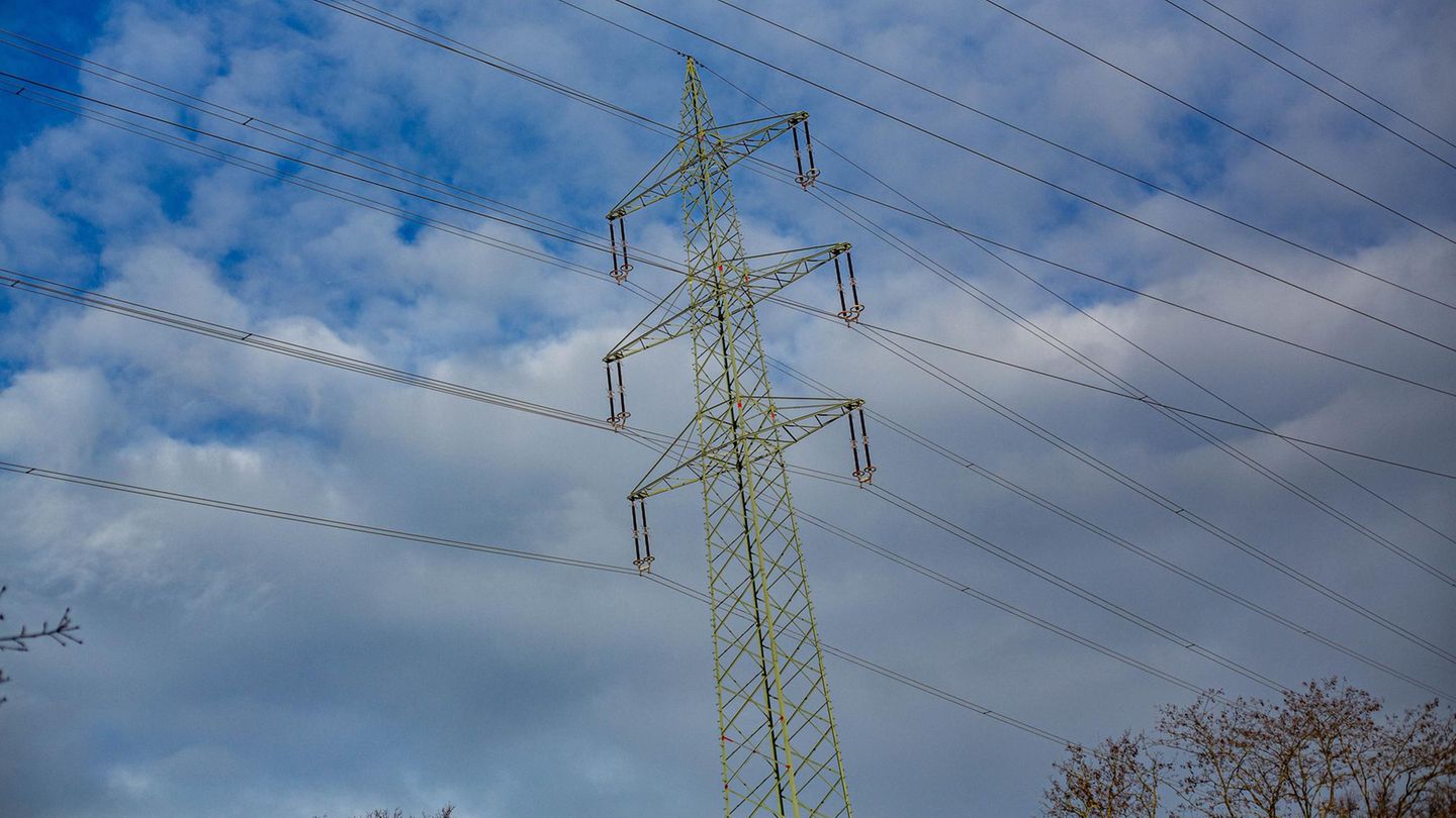 Nach-Anschlag-in-Berlin-Bundesl-nder-pr-fen-Sicherheit-der-Stromnetze