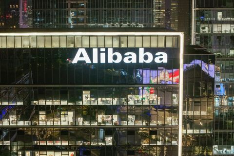 Alibaba gilt als das Amazon Asiens – und auch die Aktienperformance stimmt.