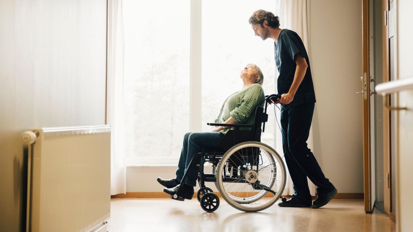 Pflege-So-stemmen-Sie-die-enormen-Kosten-f-rs-Pflegeheim