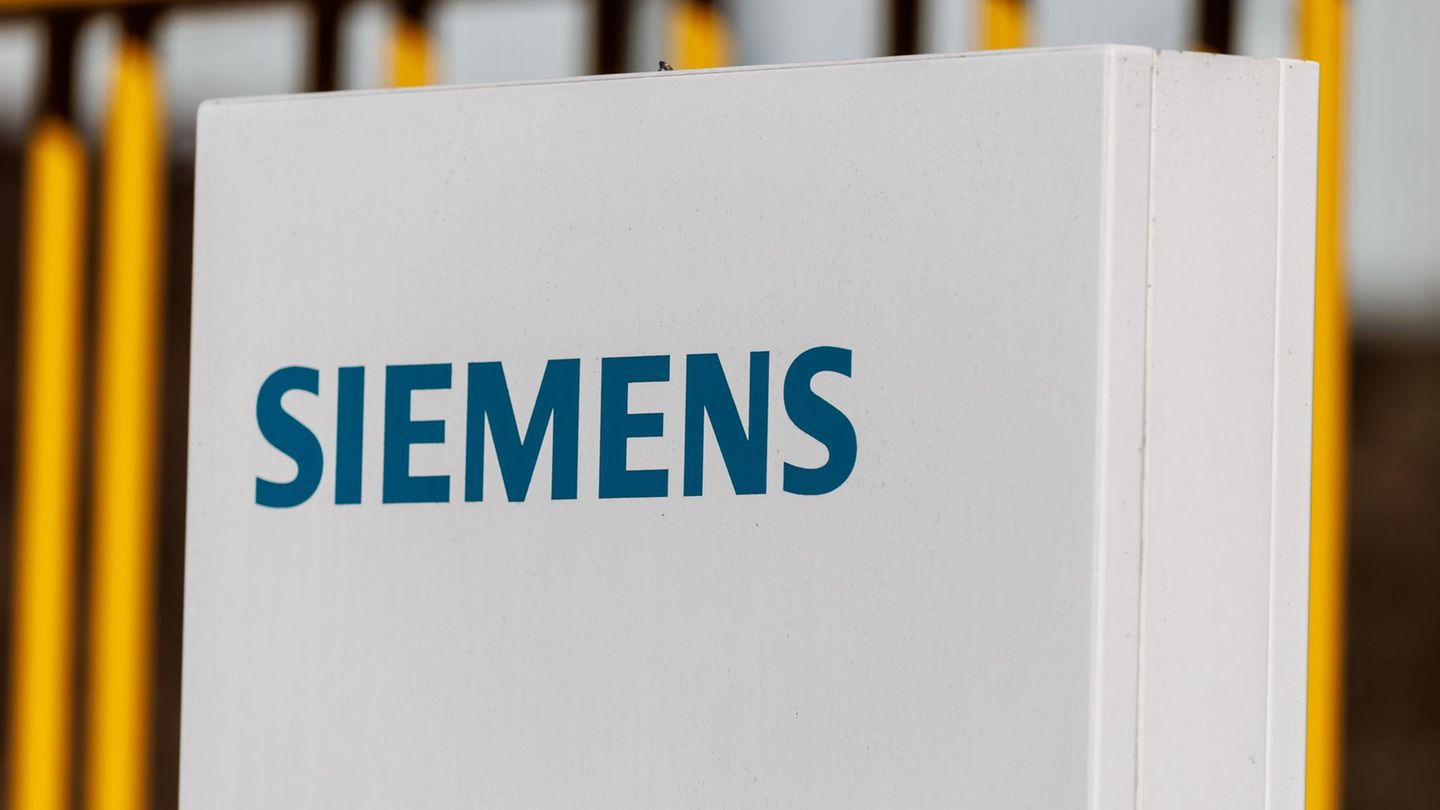 Minus-15-Prozent-Siemens-berholt-SAP-als-wertvollsten-Dax-Konzern