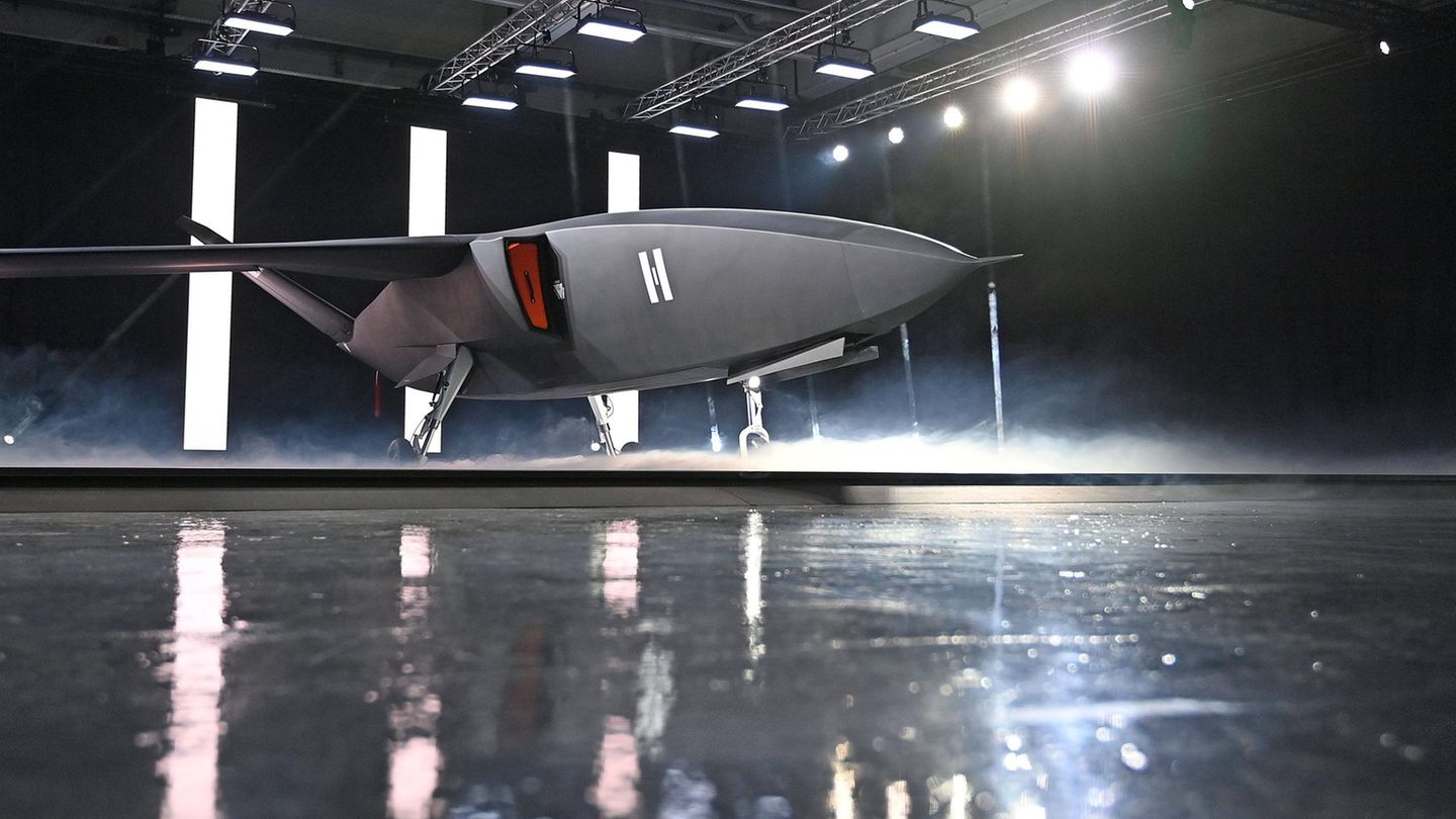 Verteidigung-Bundeswehr-vergibt-offenbar-Milliardenauftrag-an-Drohnenhersteller