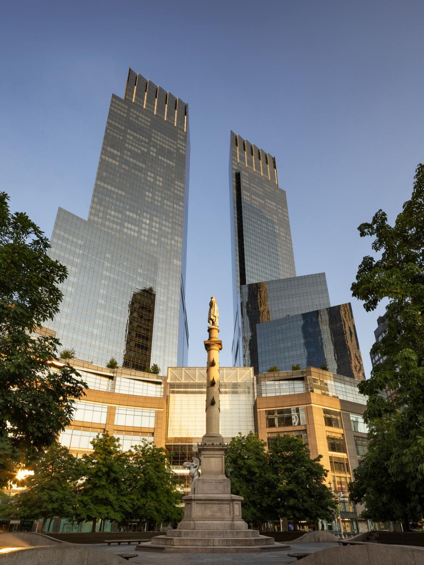 Das „Mandarin Oriental“-Hotel ist Teil des Deutsche Bank Centers am New Yorker Columbus Circle, unweit des Central Park