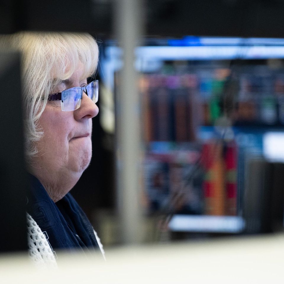 Händlerin an der Frankfurter Börse