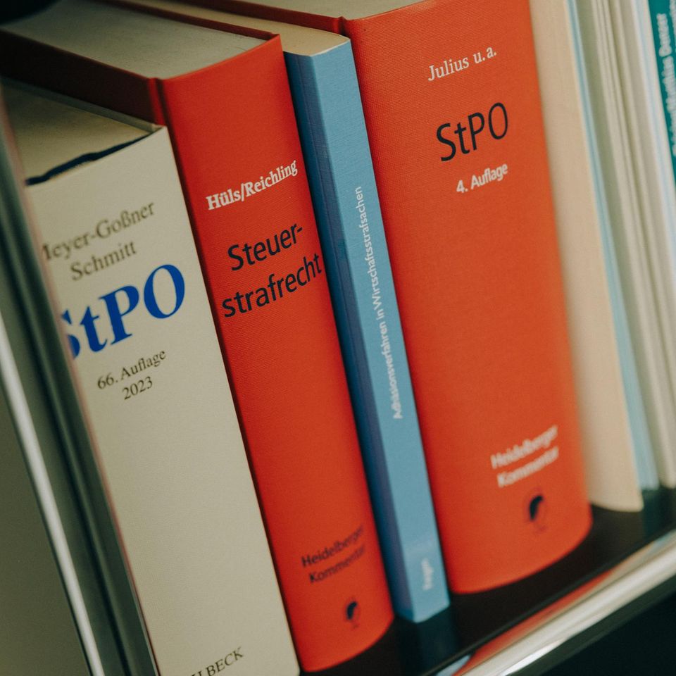 Juristische Fachliteratur